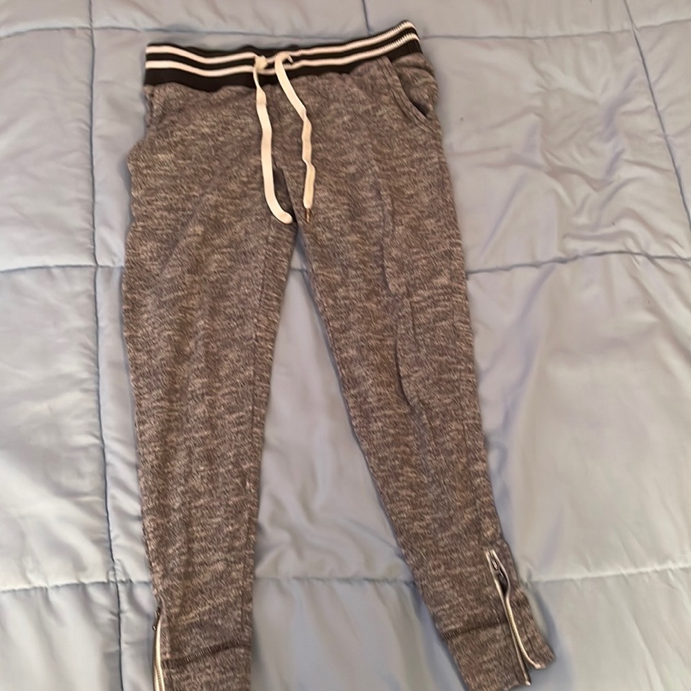 Xs joggers